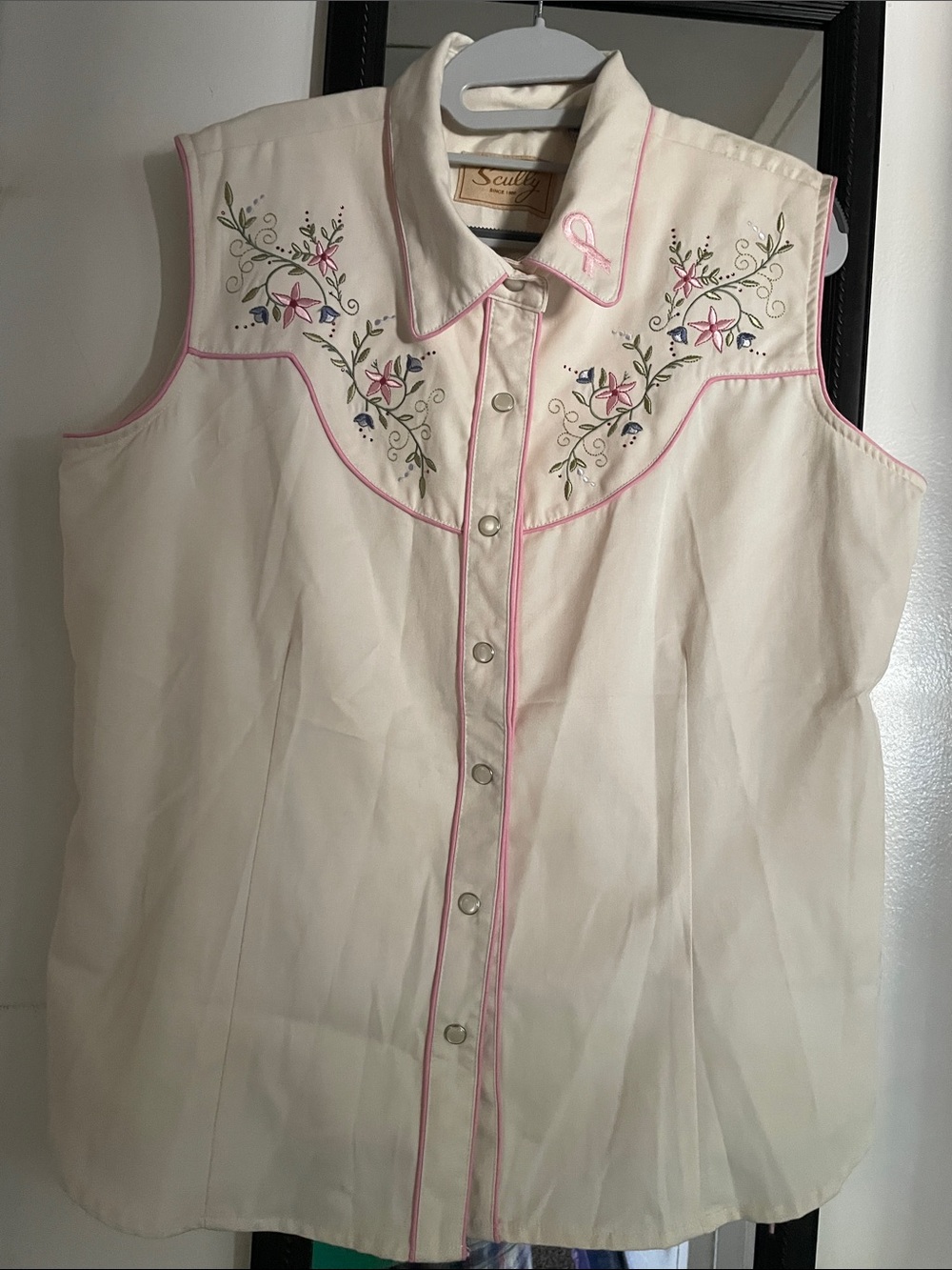 Scully Cream Sleeveless Western Blouse with Pink Piping & Floral Embroidery